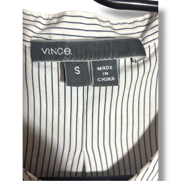 Vince White Pinstripe High Neck Button Down Side Slits Sleeveless Blouse/Tunic - Picture 14 of 16